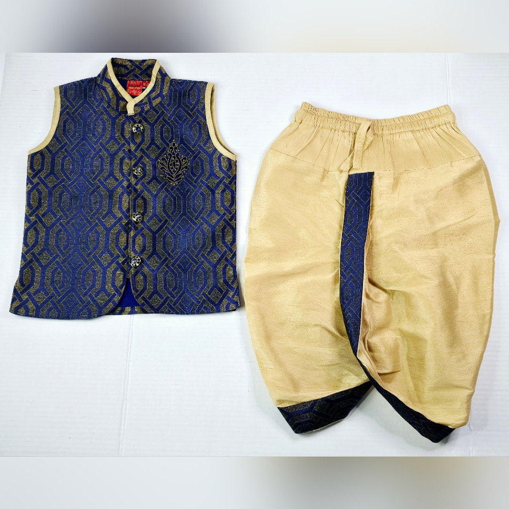 Ethni'ks Neu-ron 2 piece kids outfit top and bottom Size 2
